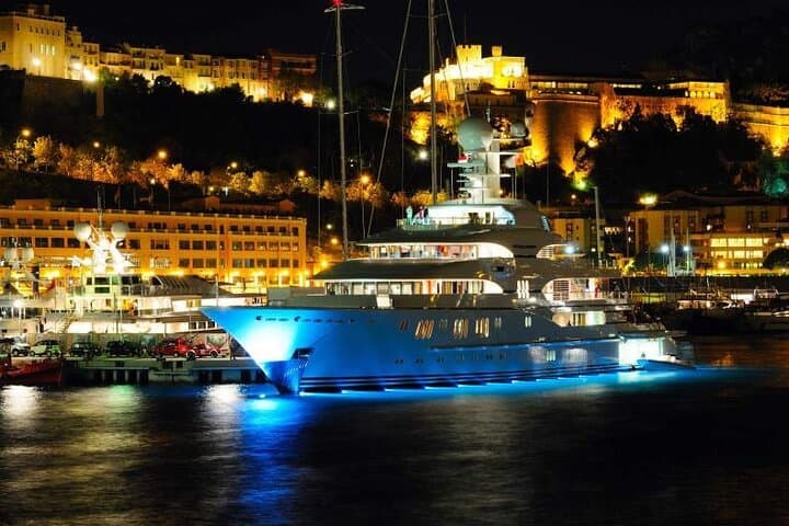 Evening Tour from Cannes to Nice with Scenic Photo Stops