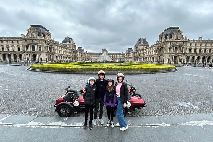Custom Half-Day Paris Sidecar Experience