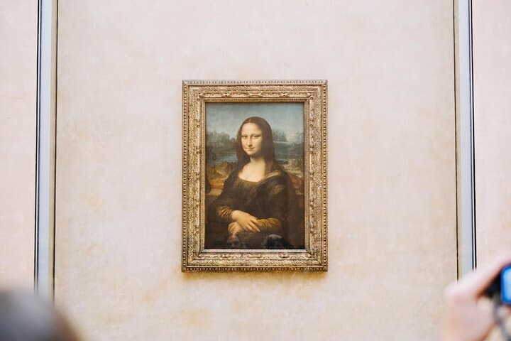 Discover Louvre Secrets with Mona Lisa Pass + Ebook