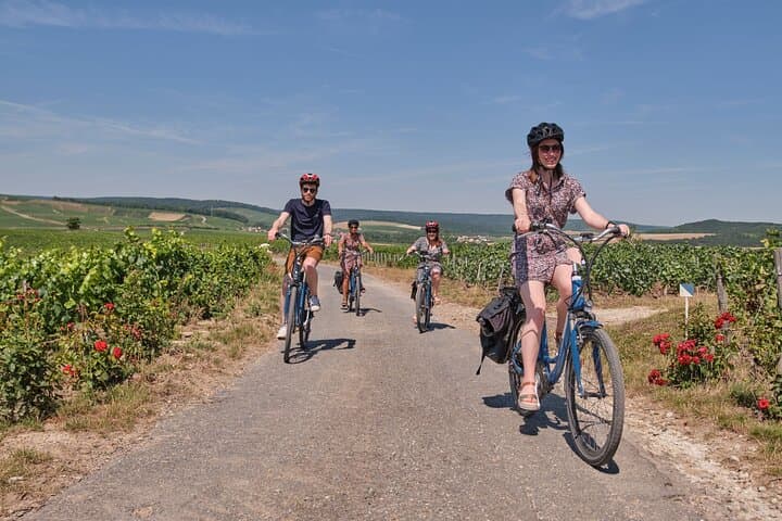 From Reims Full day Electric bike Champagne and lunch