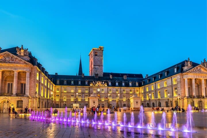 Dijon Scavenger Hunt & Highlights Self-Guided Walking Tour