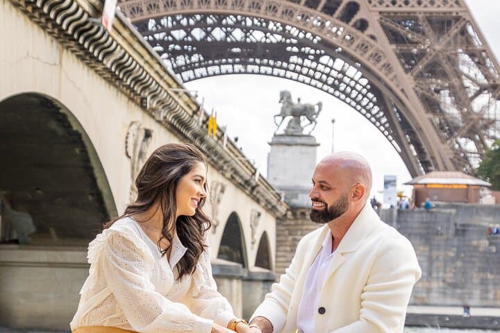 New Paris Photographer for a Surprise Proposal Perfect Yes Moment