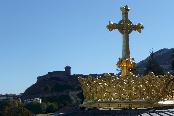 Lourdes Sanctuary Private Tour from Toulouse