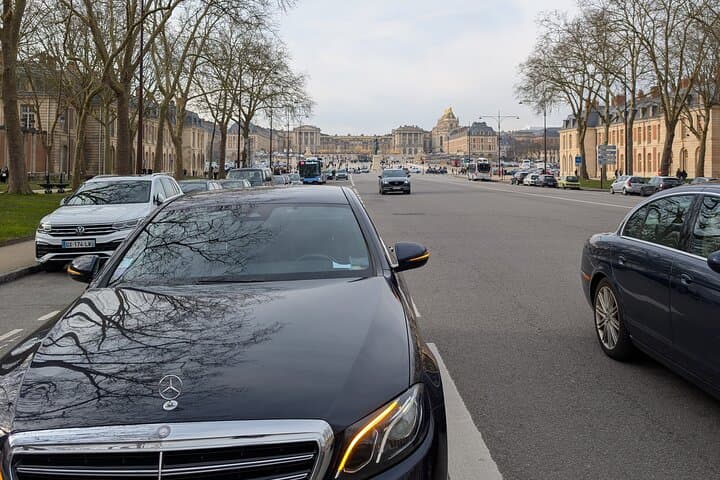 Private Transfer CDG Disneyland Paris Professional Driver