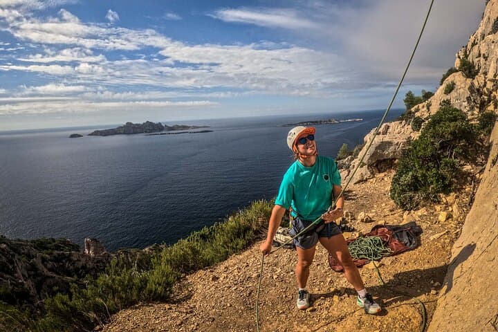 Discovery climbing in the Calanques of Marseille
