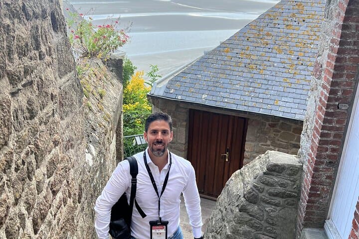 Day Trip to Mont Saint Michel Private Tour