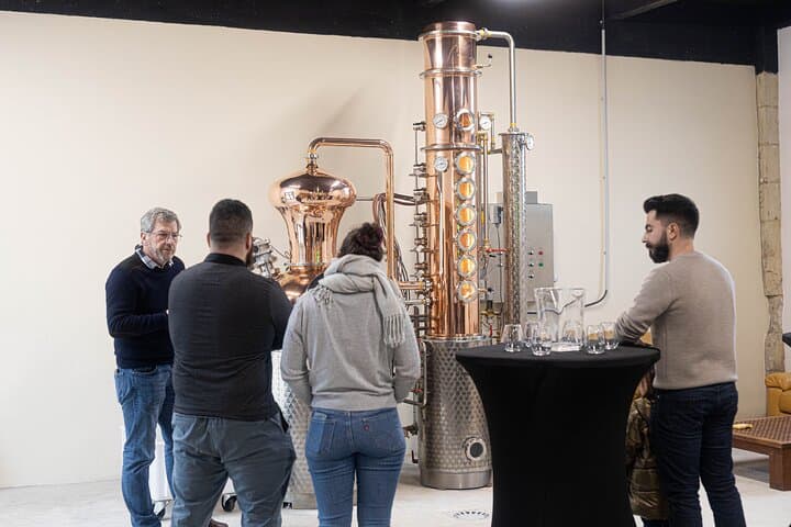 Initiation Workshop to the Distillation of Gin near Saumur