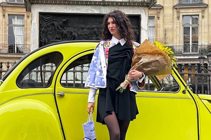 Secret Left Bank: Private 2CV Tour through Historic Paris