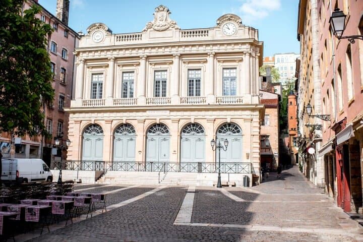 Lyon UNESCO Heritage Walking Tour with an App