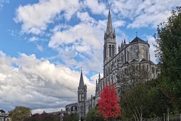 Personalized Full Day Tour of Lourdes