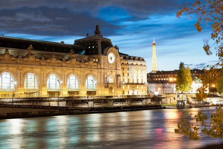 Paris Private Seine Walk, LoveLocks Bridge, Musée d'Orsay Tickets