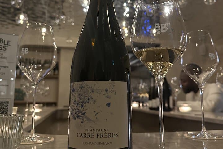 Tasting at Bubble Bliss Champagne Bar