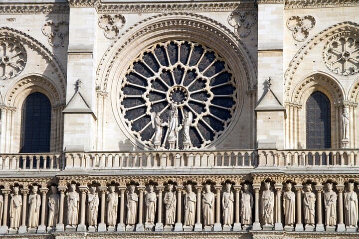 Half Day Tour of Sainte Chapel Conciergerie Notre Dame