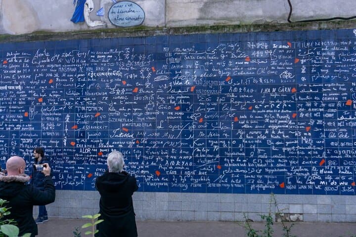Montmartre Walking Tour An Artists View of Paris