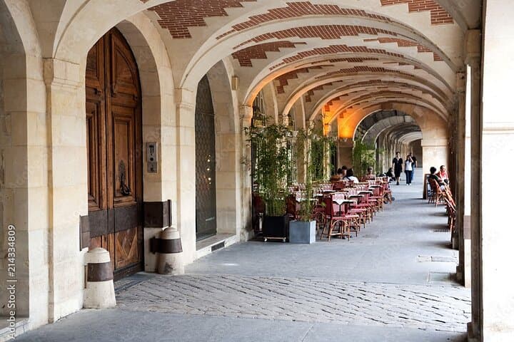 Private Marais Guided Walking Tour