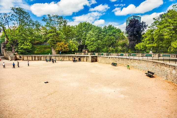 Arène de Lutèce (Latin Quarter Option)