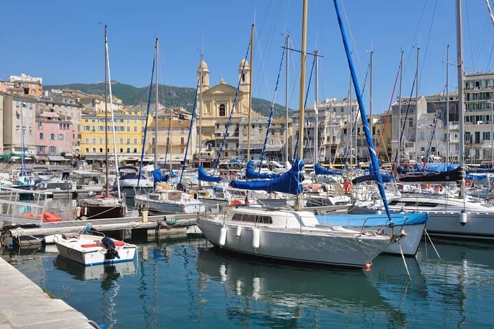 Best Intro to Bastia in 2 hours with a Local