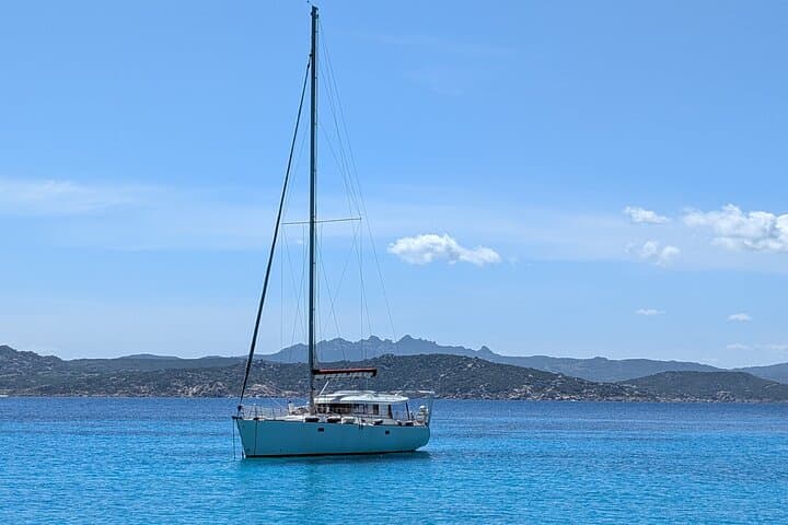 Discovery of Sailing Porquerolles with meals included