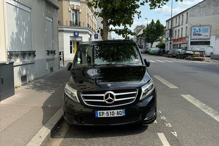 Private Transfer from Paris to Beaune or Dijon