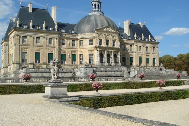 Private Vaux le Vicomte Tour from Paris