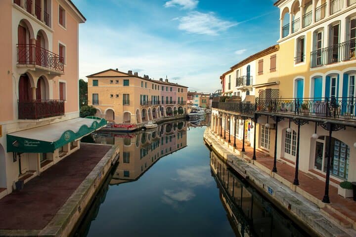 PORT GRIMAUD (Little Venice )