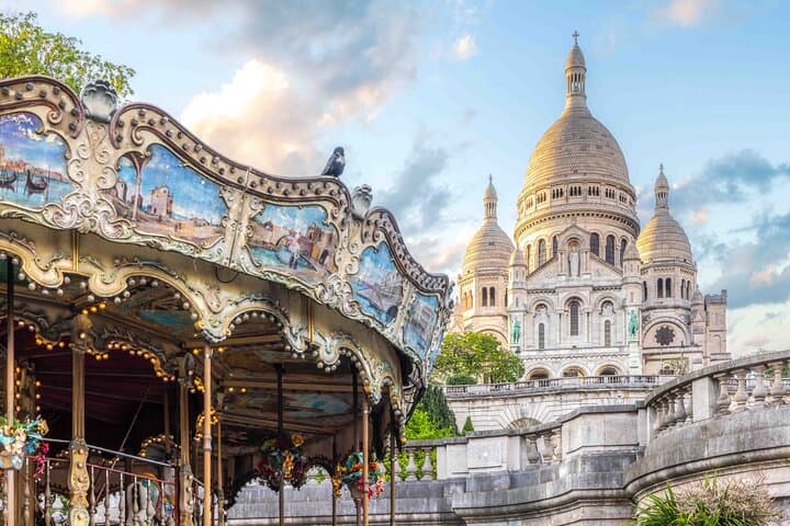 Montmartre Walking Tour: Sacré-Cœur, Hidden Gems, Panoramic Views