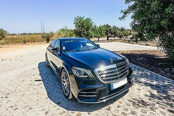 Private transfers between Paris and Spain