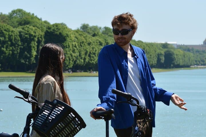 Versailles Premium Electric Bike Rental for a Relaxed Ride