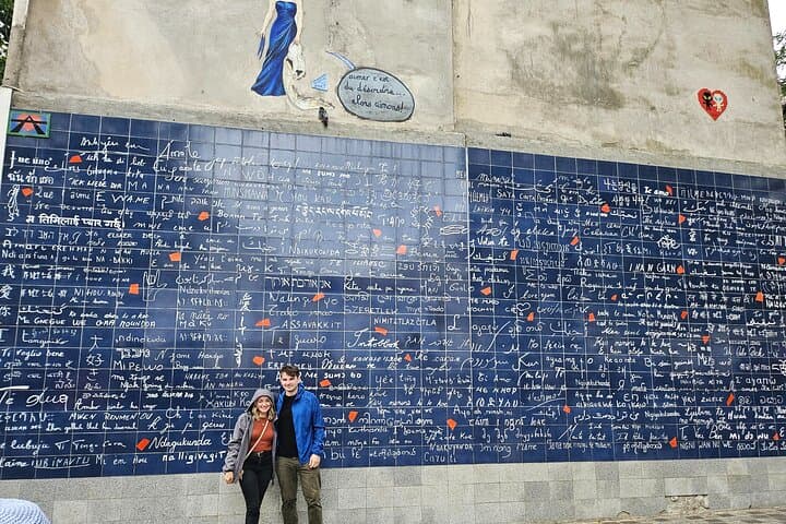 Montmartre and Sacré Coeur with Moulin Rouge Outdoor Tour