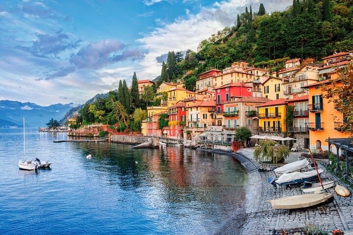 Provence and Riviera: 12 Hour Scenic Tour