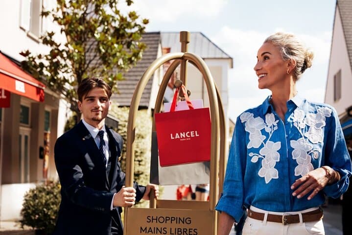 La Vallee Village Shopping Express from Paris