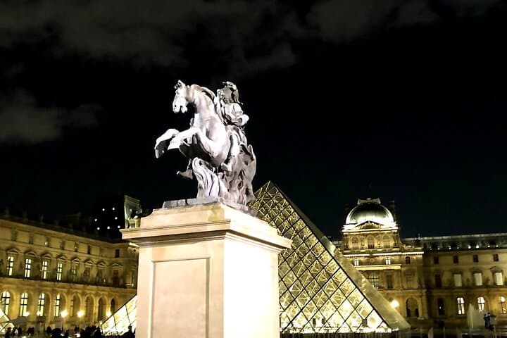 Museum of the Louvre Paris: Small Group Tour Max. 6