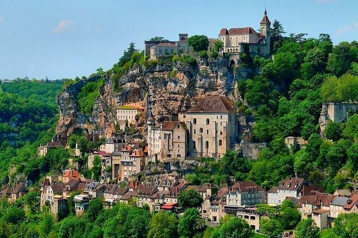 Sarlat : Private Tour to Rocamadour + St-C-Lapopie by Exploreo24