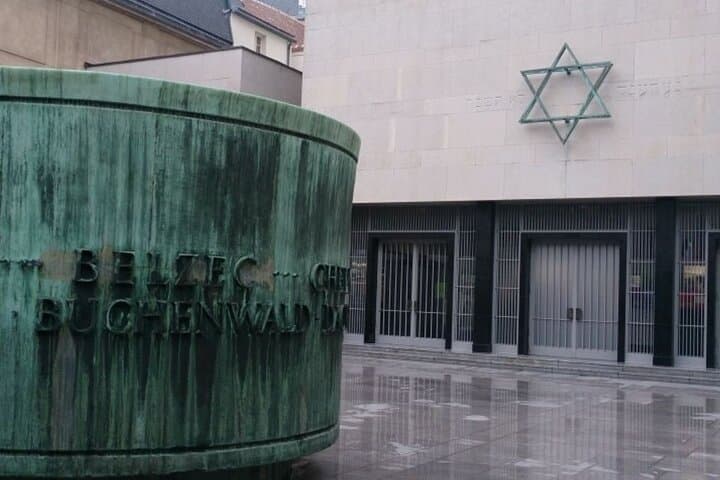 Paris: World War II Walking Tour
