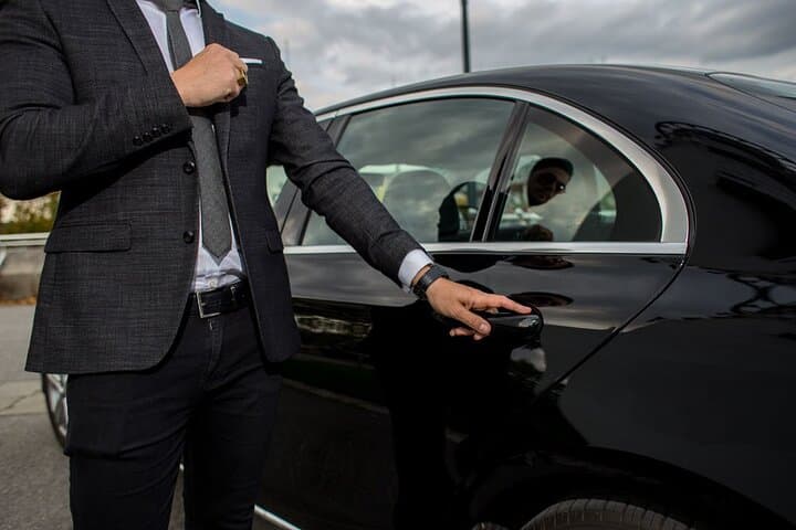 Private Airport Transfers in Paris