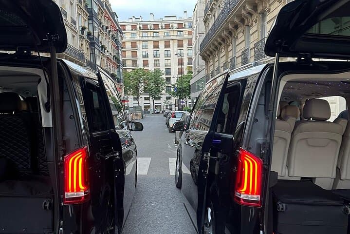 Disneyland Paris Private Transportation Experience
