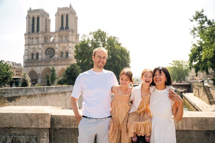 Notre Dame Premium Interior and Exterior Tour with Free Entry
