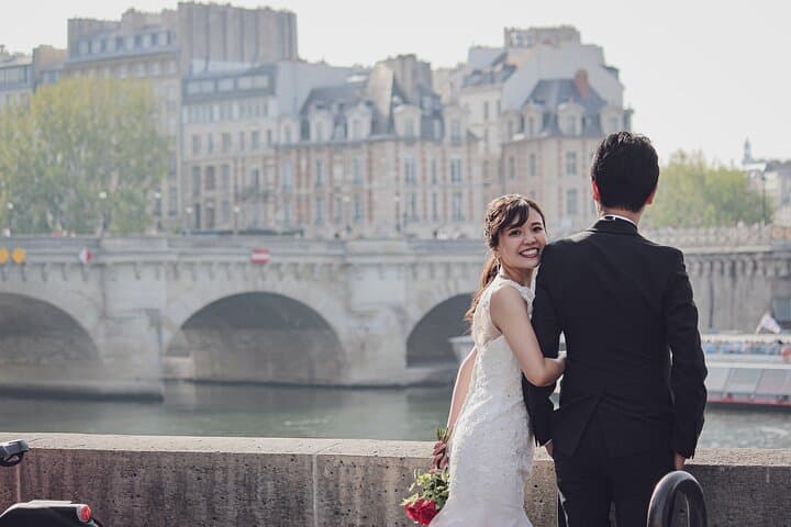 Paris Photo Shoot with Parisian Photographer