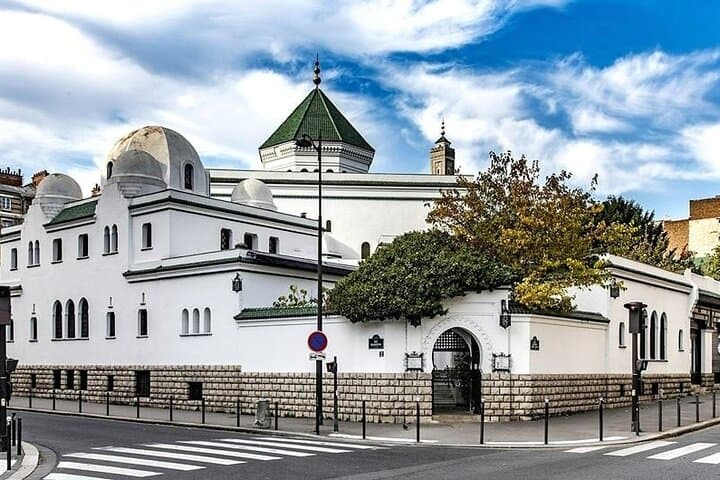 Paris Guided Tour of the Grand Mosque and Secret Gardens
