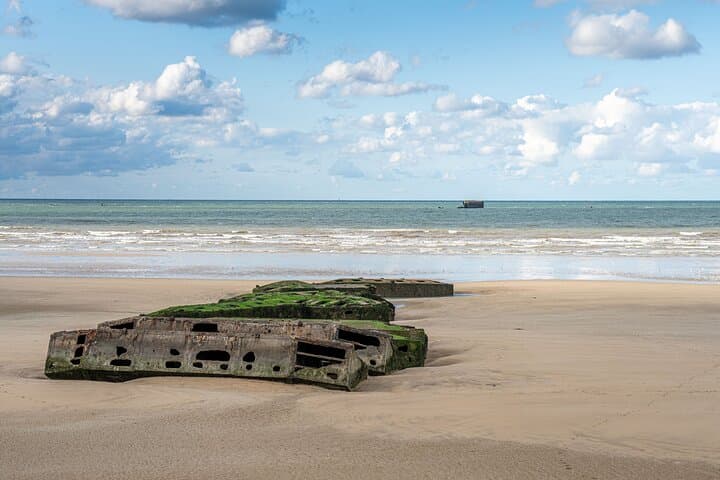 Normandy D-Day Beaches and Memorials Private Tour from Paris