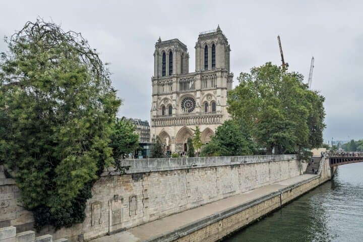 Paris Private City Tour with Expert Guide