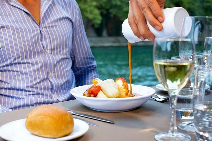 Bateaux Parisiens Seine River Lunch Cruise with French Menu