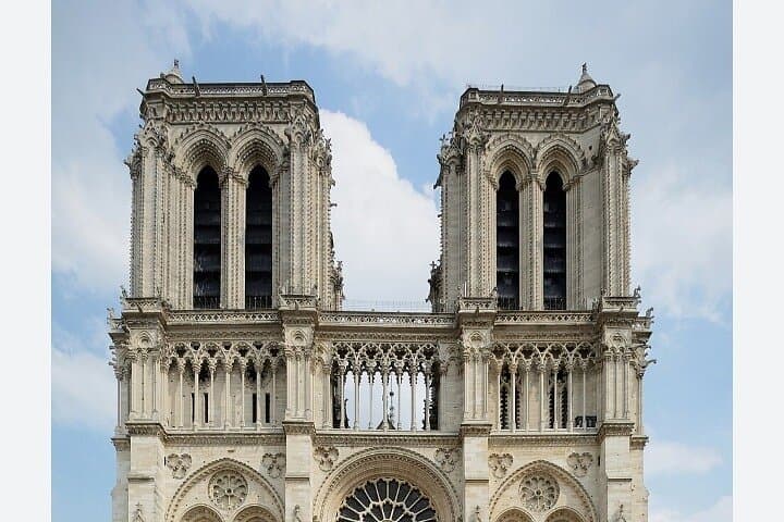 History of Paris from Antiquity to the Middle Ages