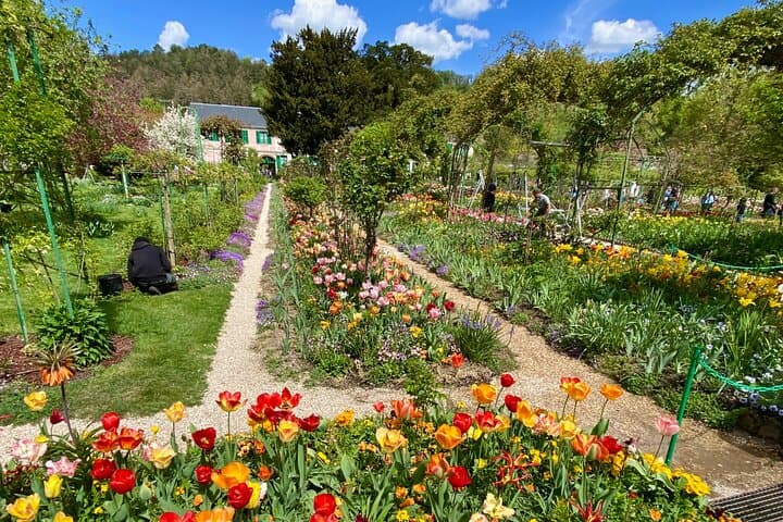 Giverny Claude Monet's House and Gardens