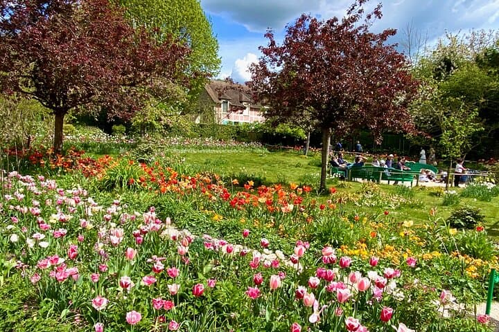 Giverny Claude Monet's House and Gardens