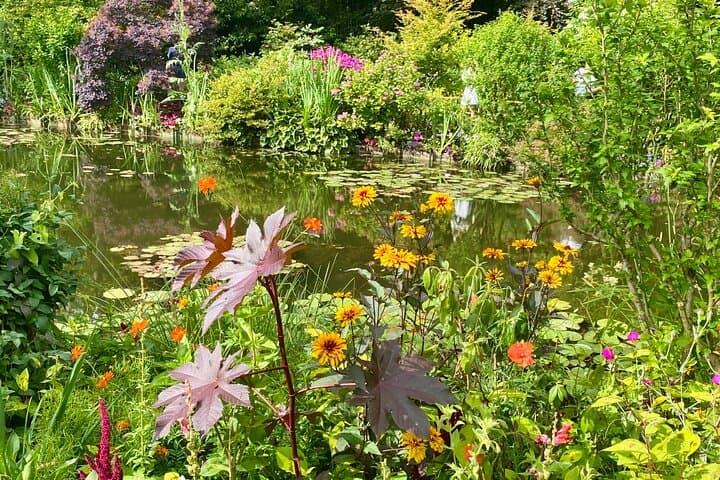 Giverny Claude Monet's House and Gardens