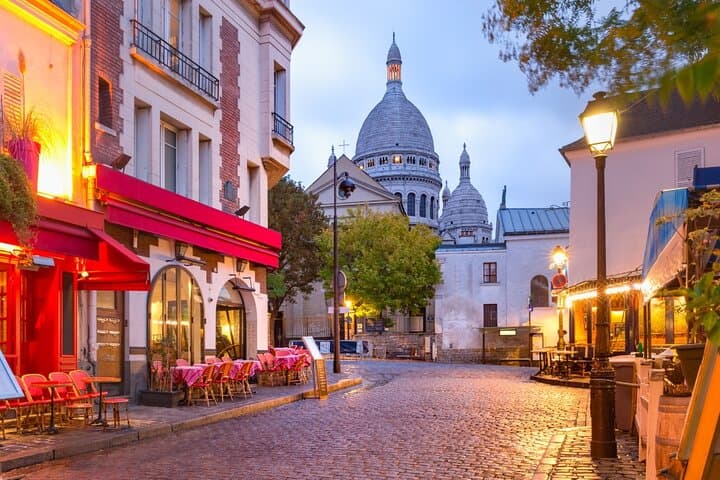 Private 8 hours Paris City Day Trip with Local Driver Guide