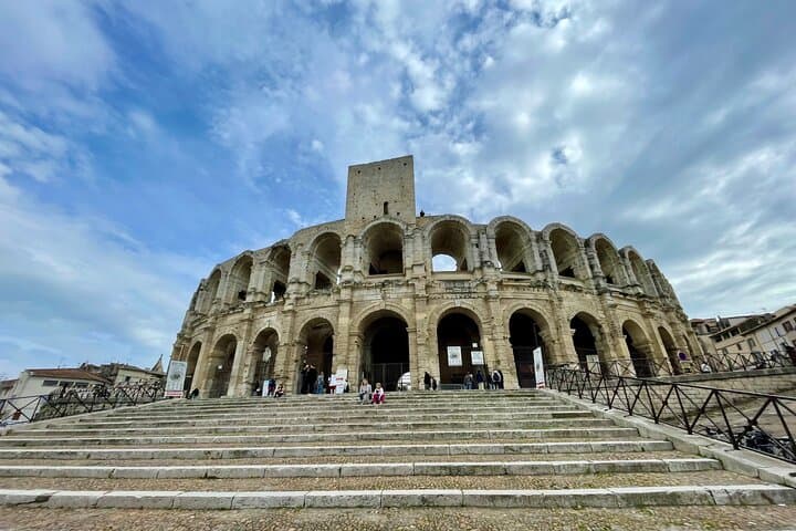 Arles