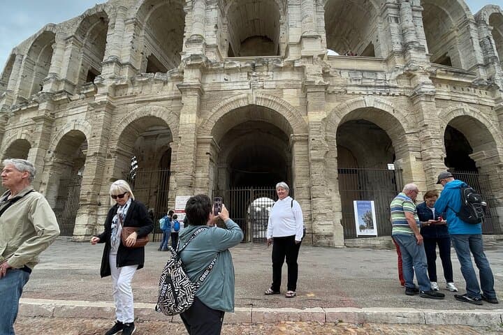 Arles