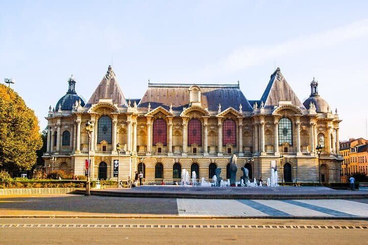 Opera de Lille: The elegance of neoclassical architecture in Place du Théâtre.
